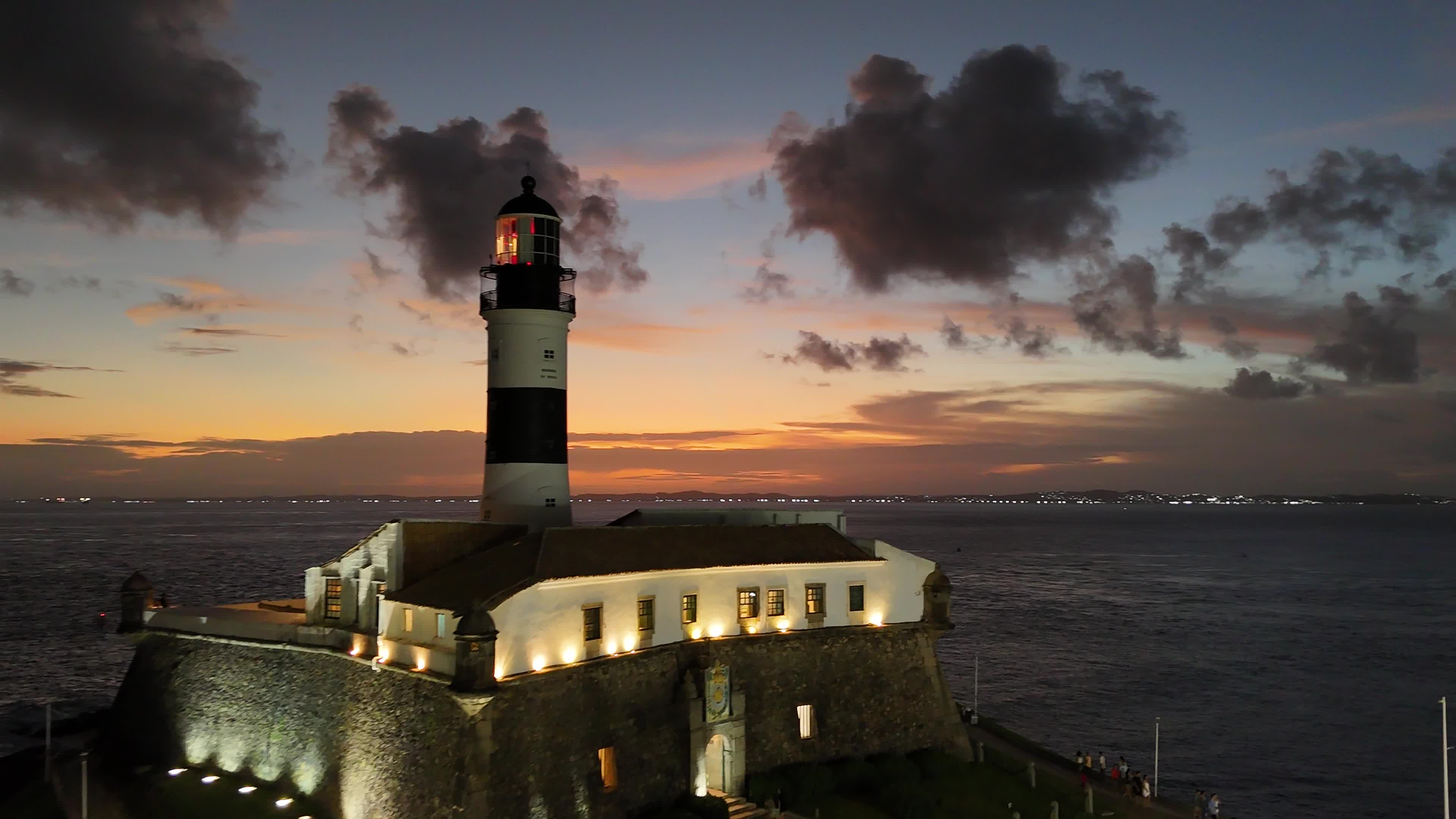 Pôr do Sol no Farol da Barra - Salvador