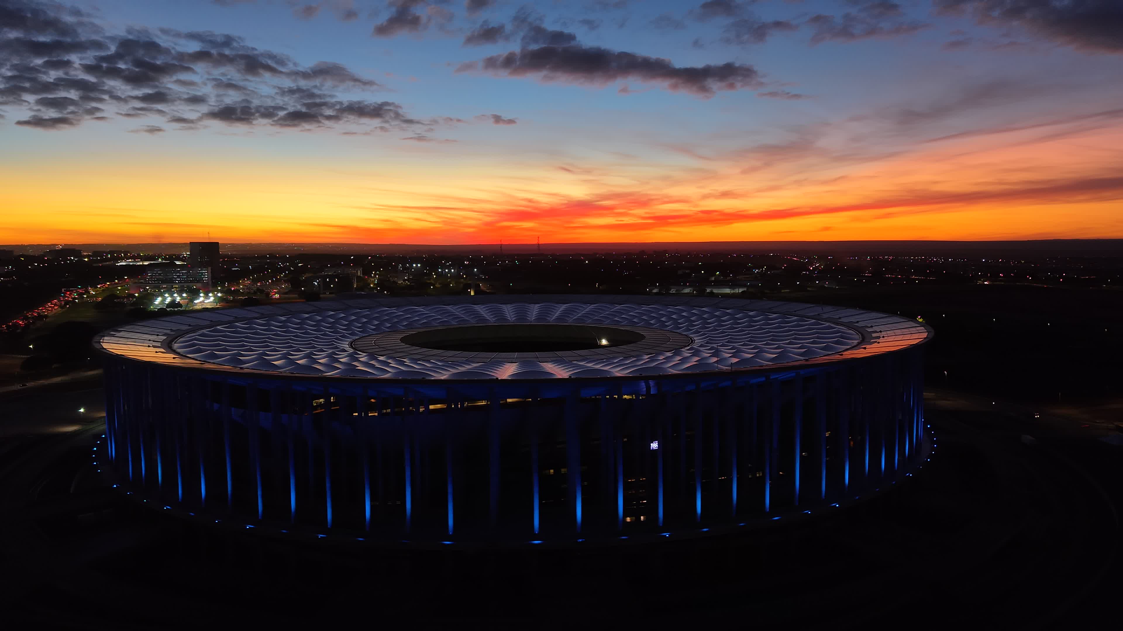 ESTÁDIO MANÉ GARRINCHA - BSB