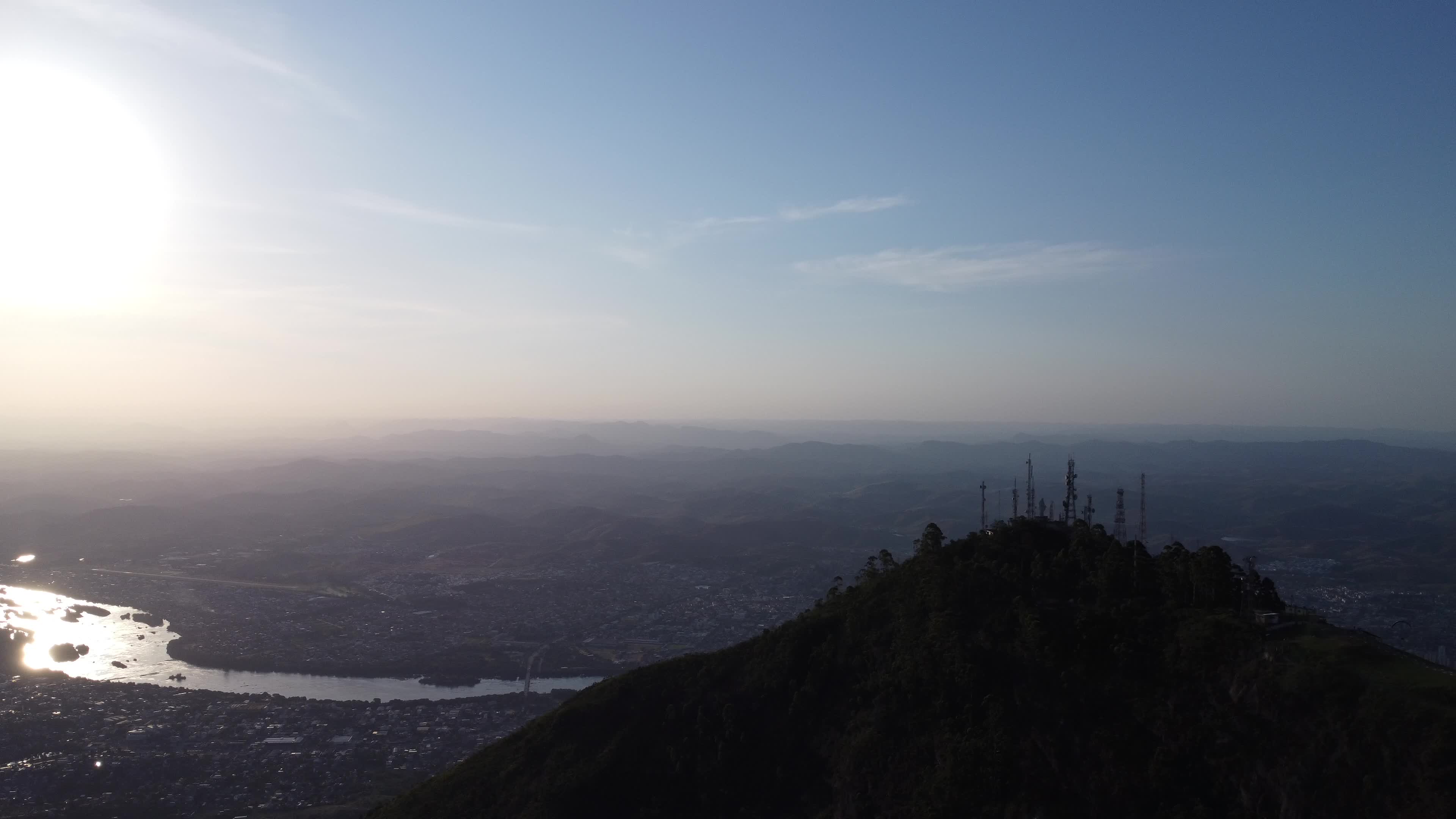 Pico da Ibituruna - Governador Valadares