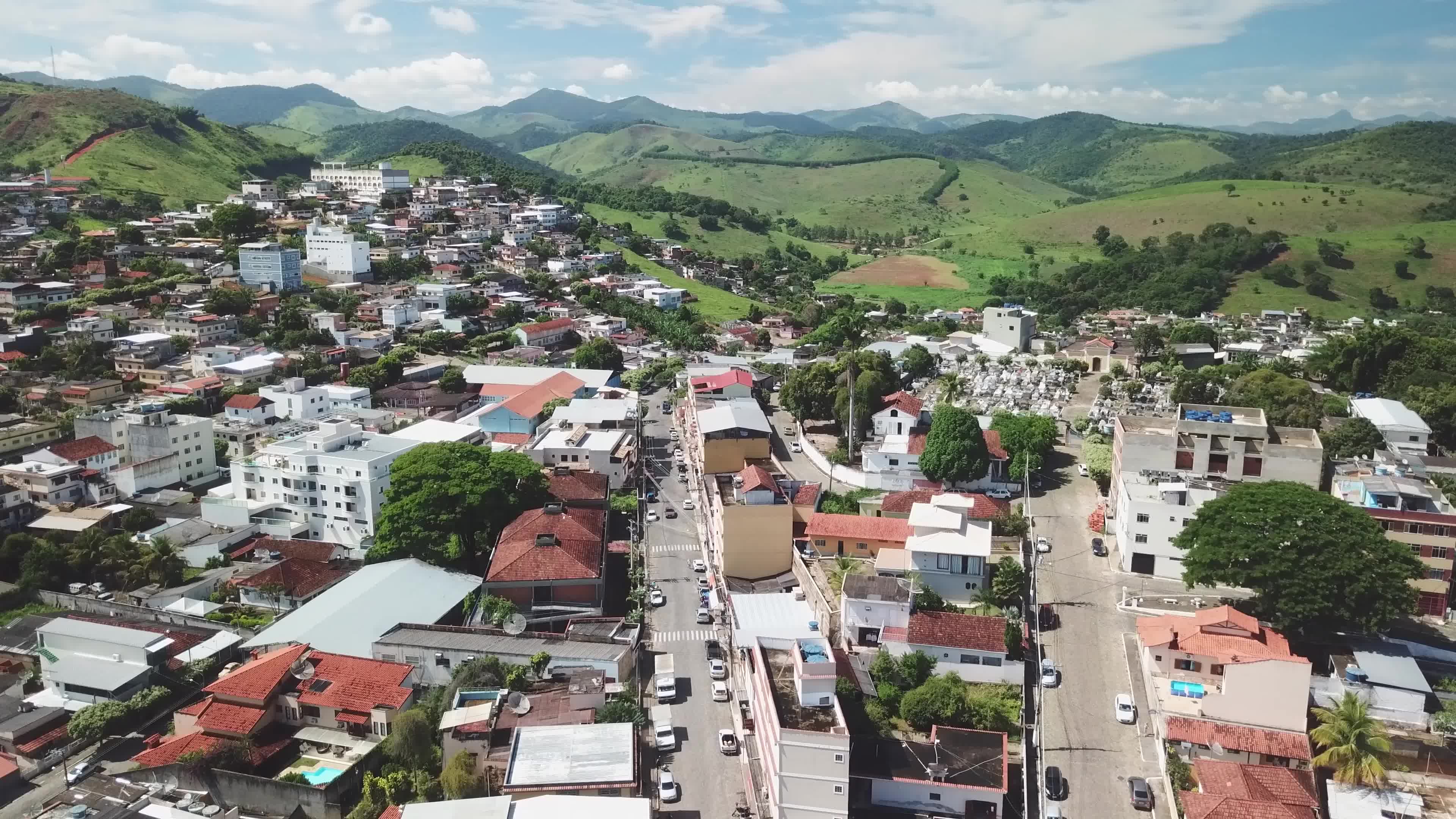 Centro da pacata cidade do Carmo-RJ na divisa Rio-Minas