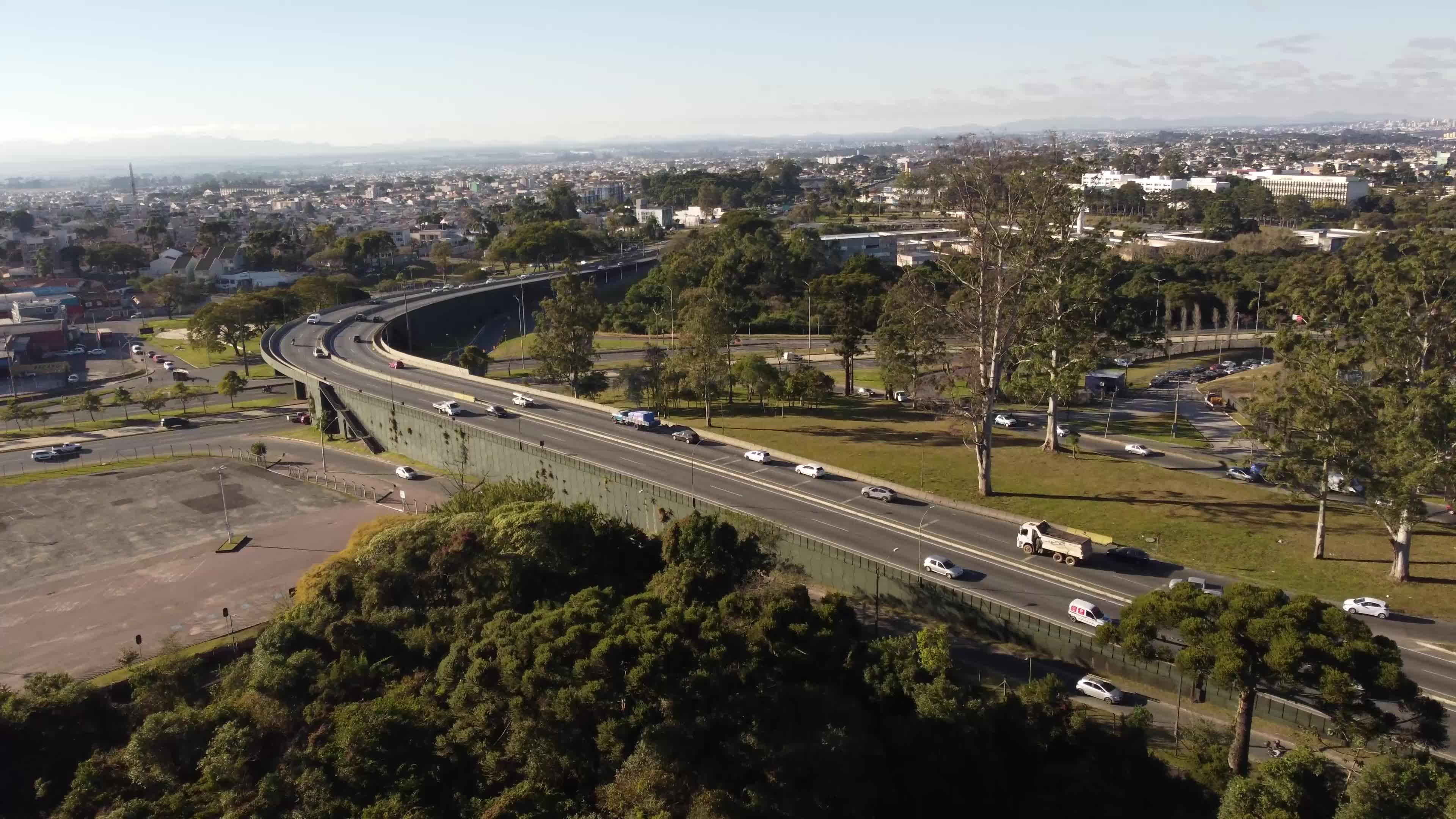 Trânsito na Rodovia Paranaense