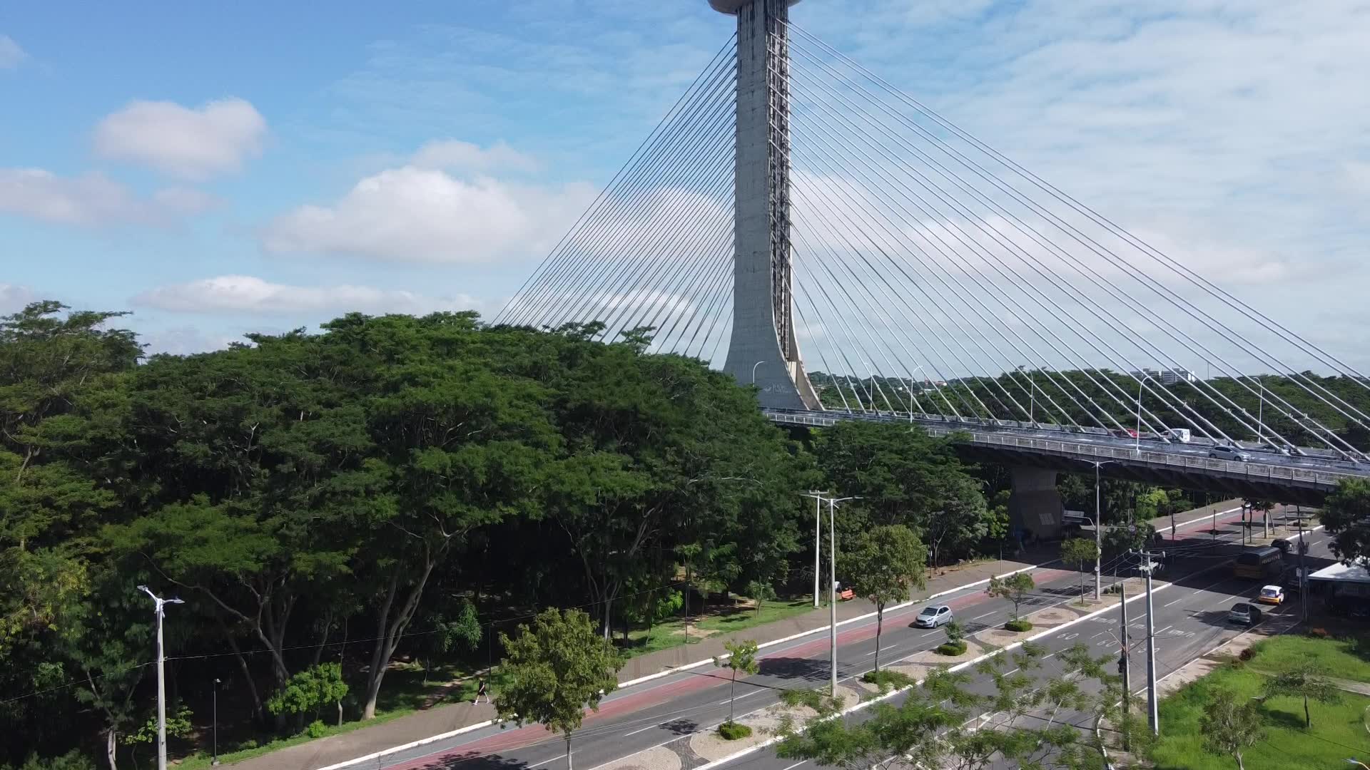 ponte estaiada de Teresina (subindo)