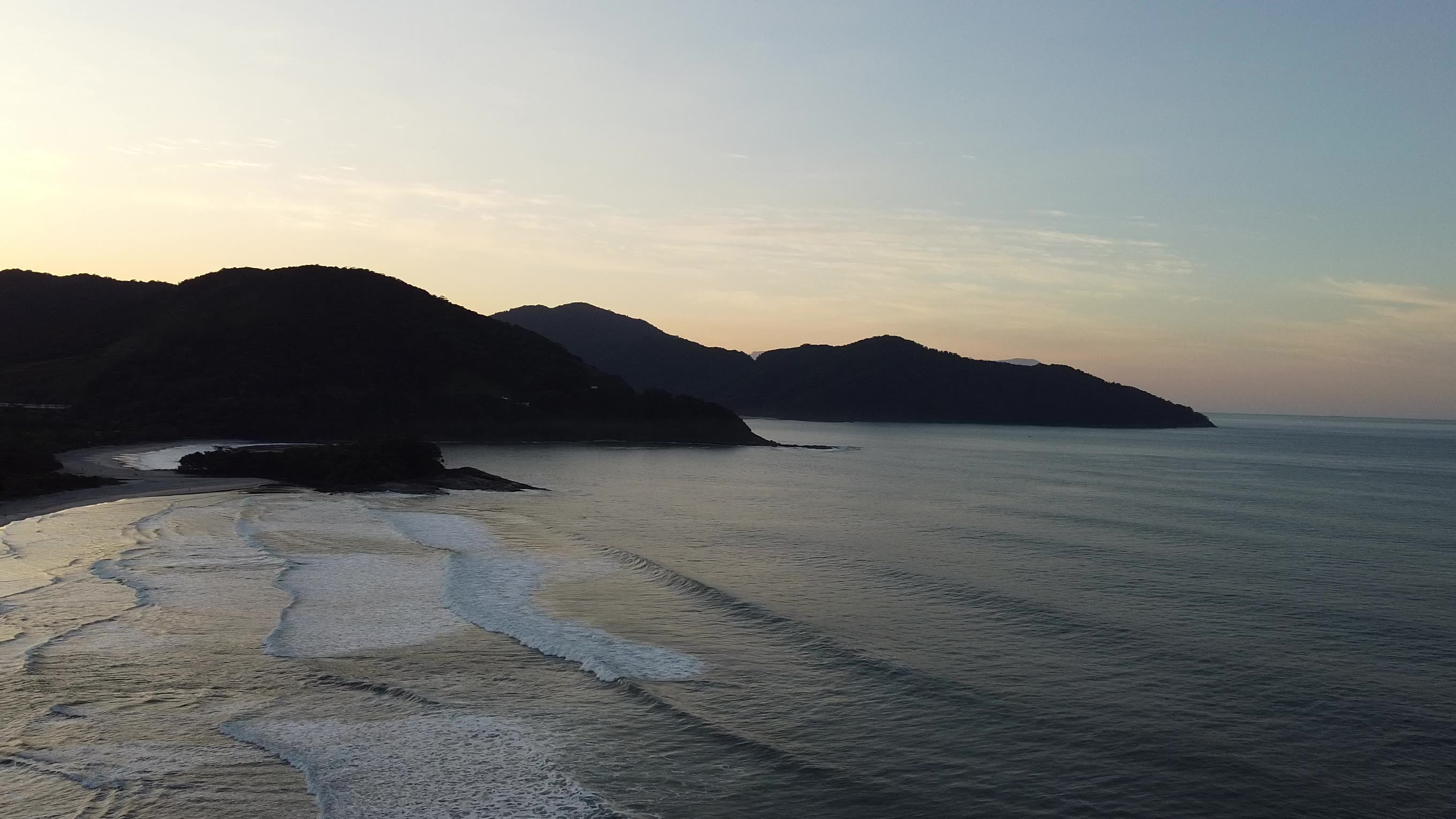 Nascer do Sol em Camburi - SP, Litoral Norte