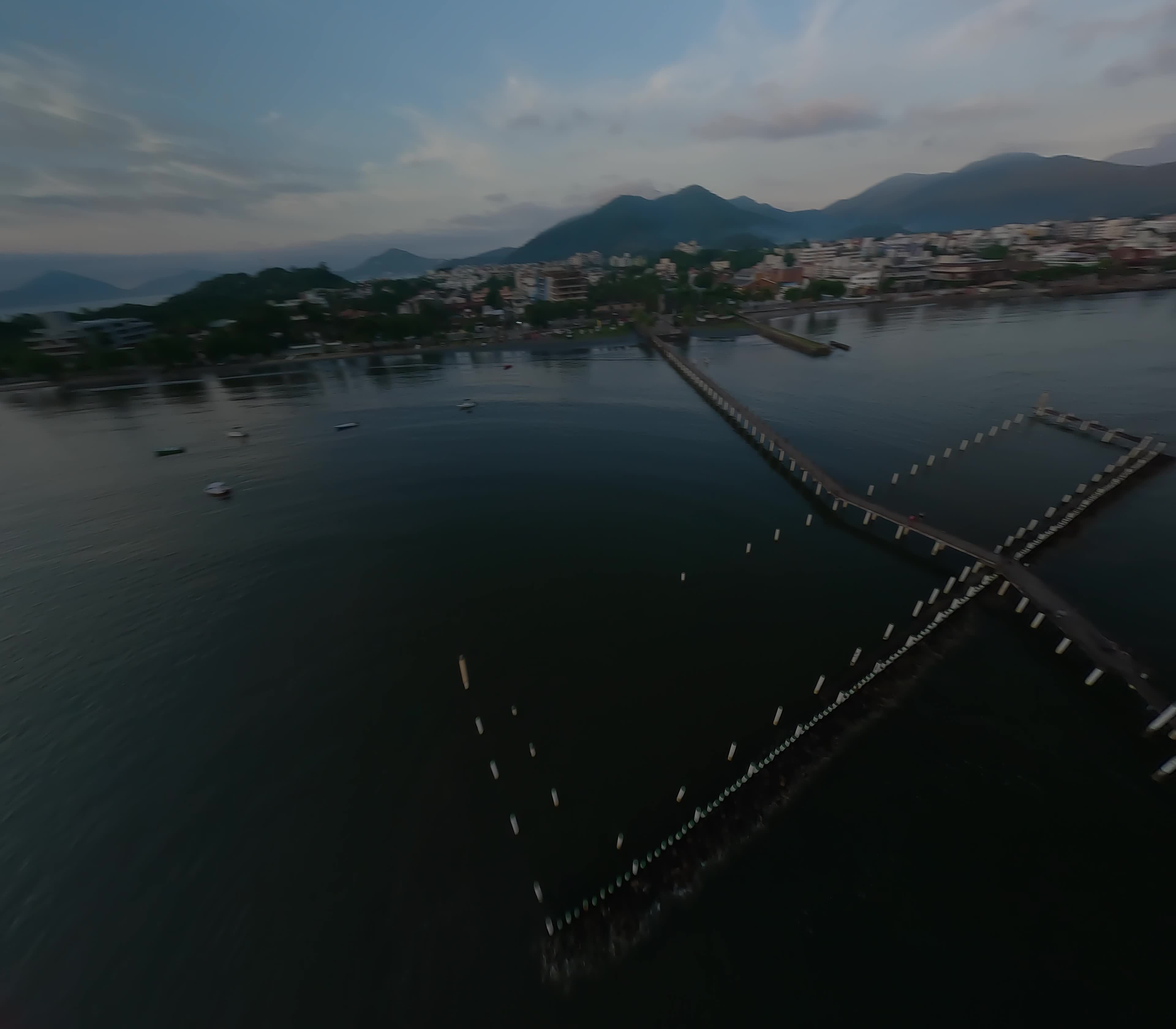 FPV - Canoas e Praia - Ubatuba/SP