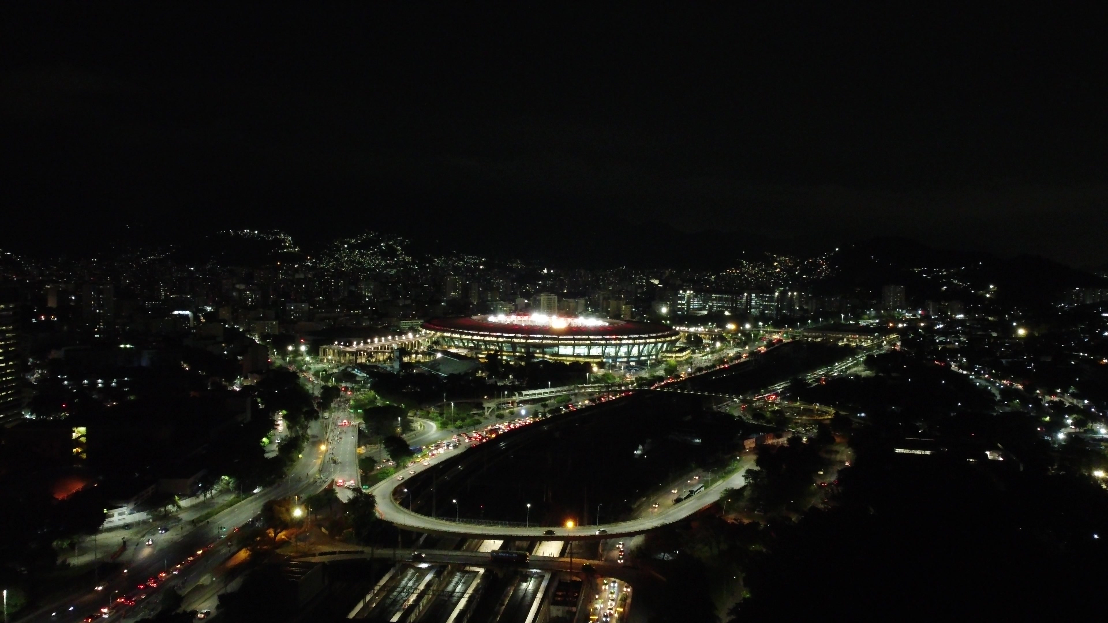 MARACANÃ DIA DE JOGO 