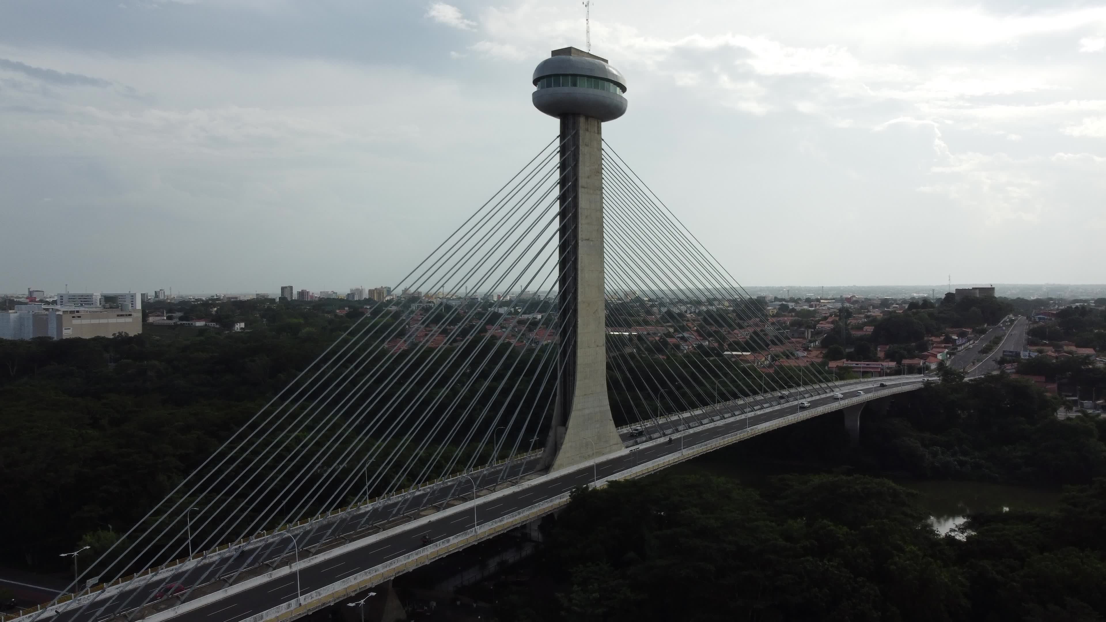 Ponte estaiada